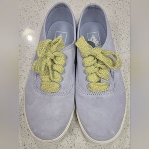 NEW Vans Lowpro Unisex Chunky Lace Sneakers